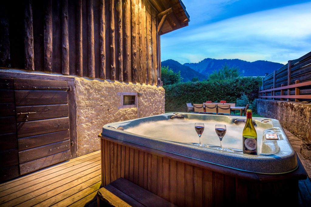Self Catered Chalet Hot Tub
