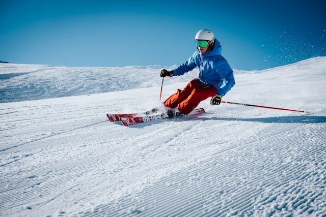 Skiing by train