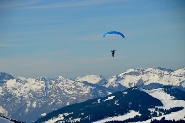 Paraglide in the mountains